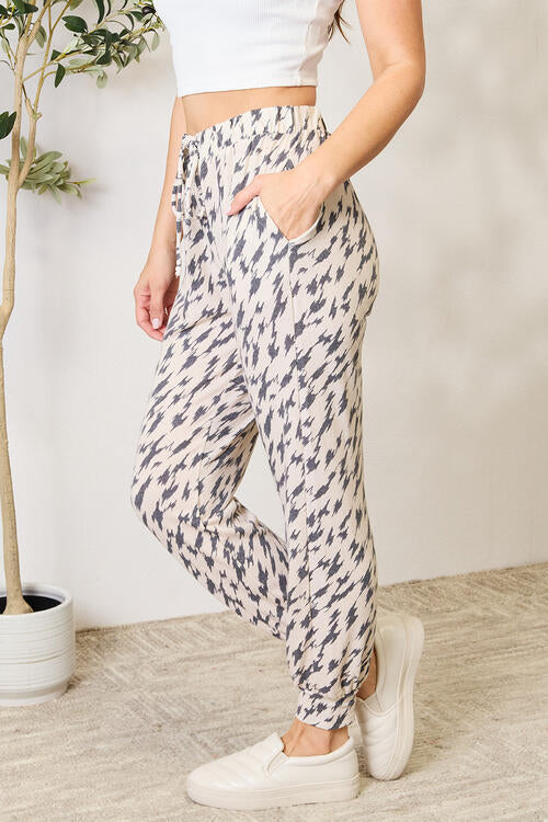 Heimish Full Size Printed Drawstring Pants