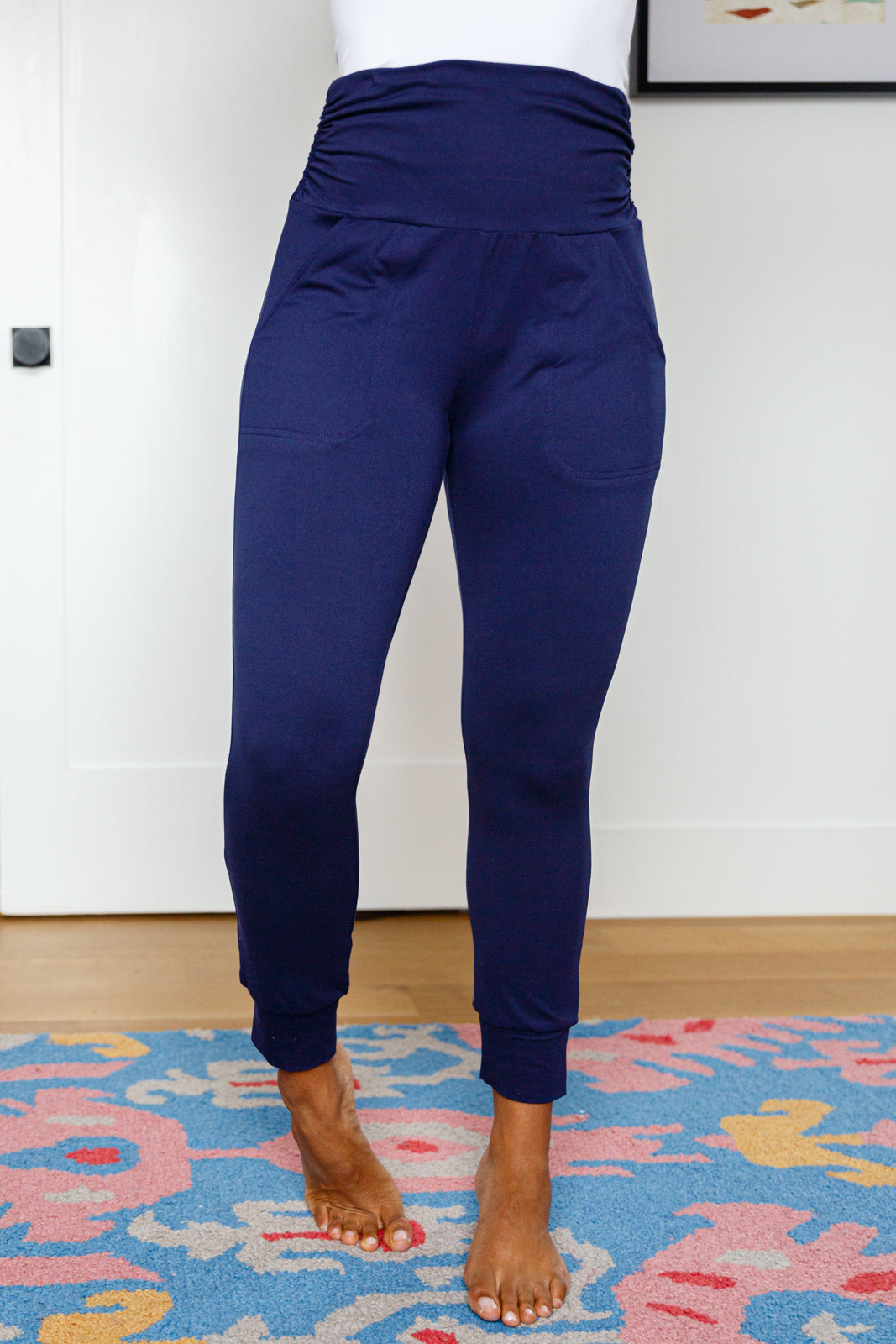 PREORDER: Haley Ruched Waist Legging in Navy