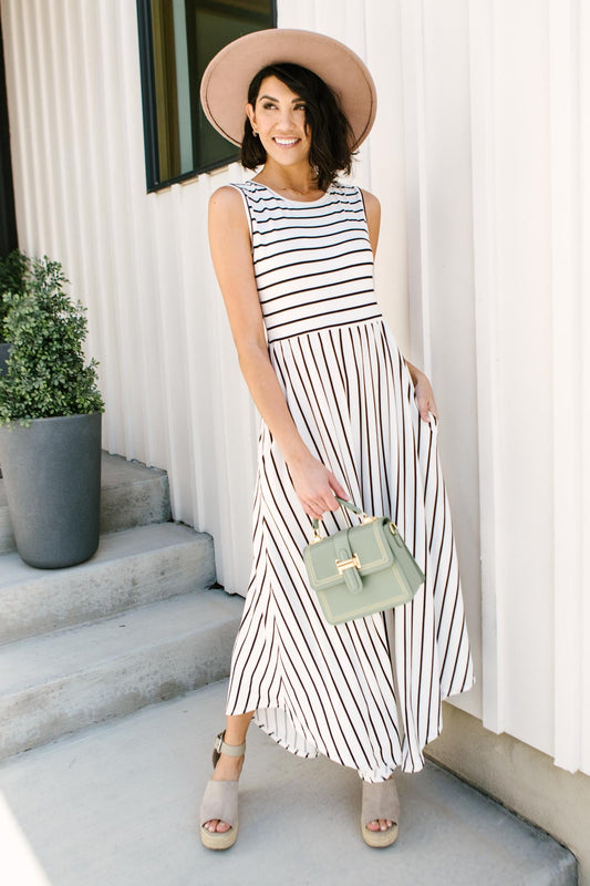 Beach Day Dress In Ivory