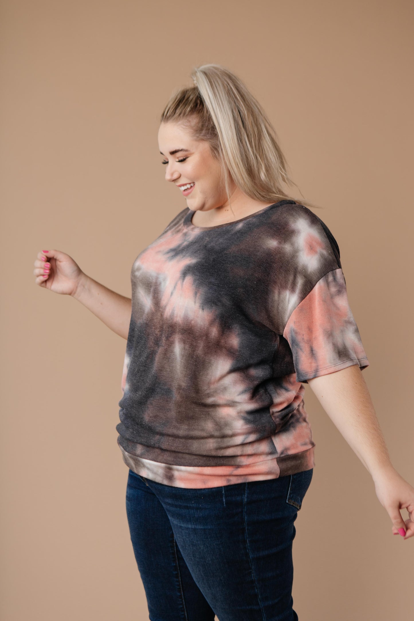 Forgotten Dreams Tie Dye Top In Mauve