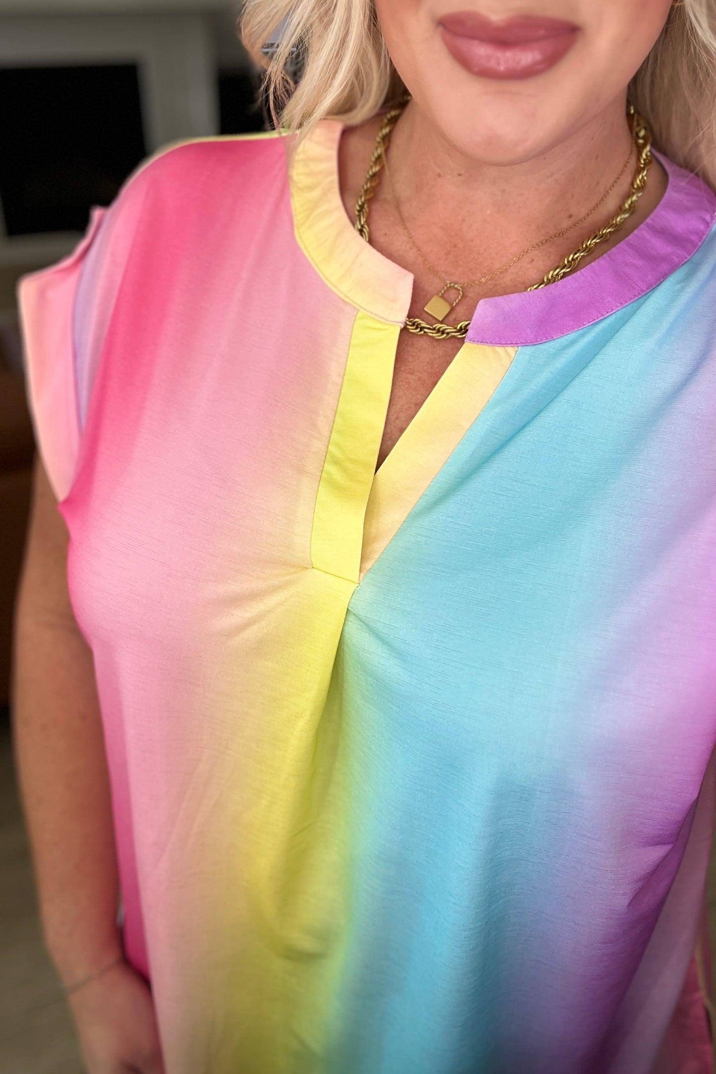 Lizzy Cap Sleeve Top in Ombre Rainbow